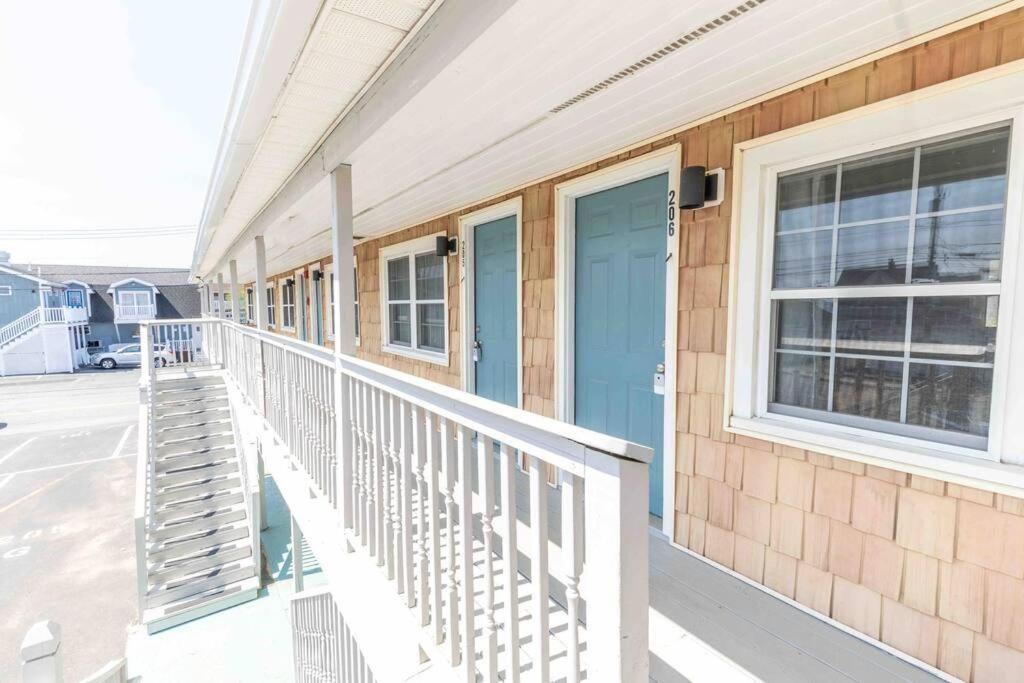 Steps From The Sandy Beach! Seashell Apartment Old Orchard Beach Exterior photo